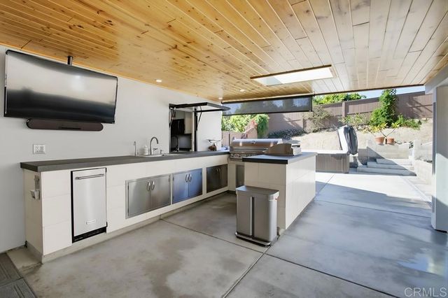 4590 Salem Place, Carlsbad, CA 92010