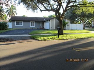 11538 SW 55th Court, Cooper City, FL 33330