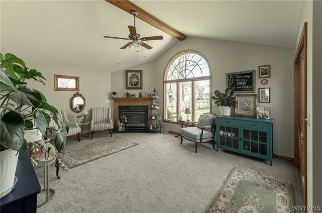 292 Kirkwood Drive, West Seneca, NY 14224