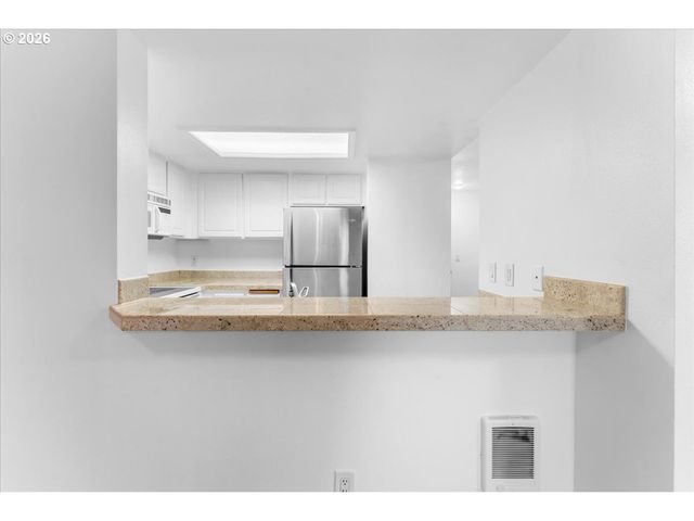 10160 Se Talbert St, Clackamas, OR 97015