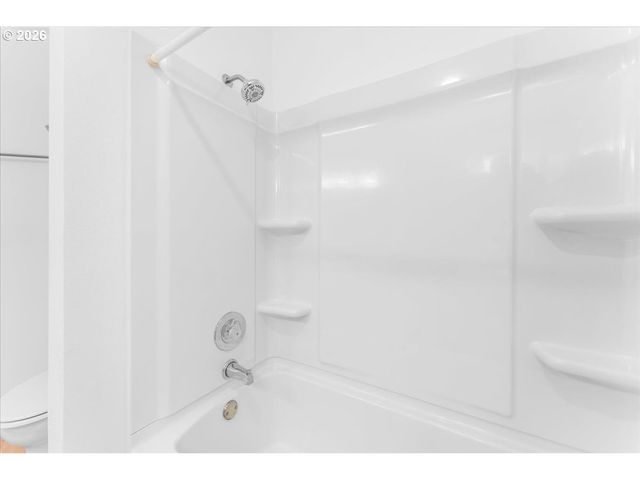 10160 Se Talbert St, Clackamas, OR 97015