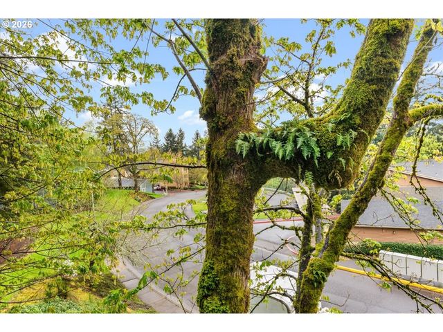 10160 Se Talbert St, Clackamas, OR 97015