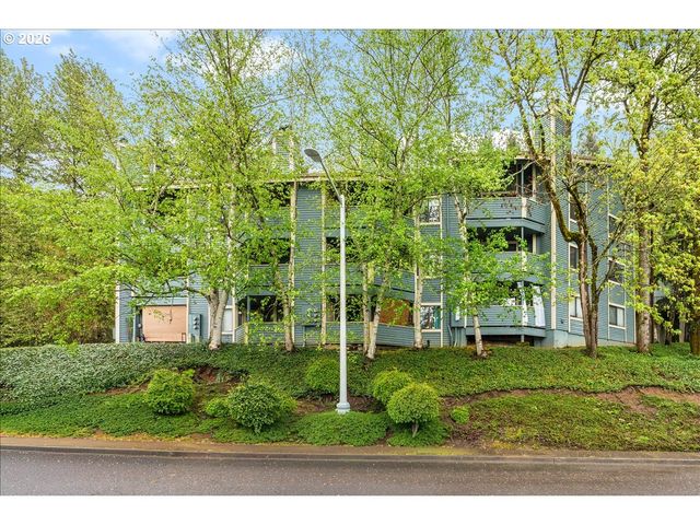 10160 Se Talbert St, Clackamas, OR 97015