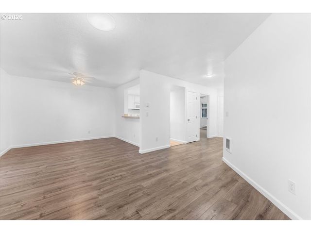 10160 Se Talbert St, Clackamas, OR 97015