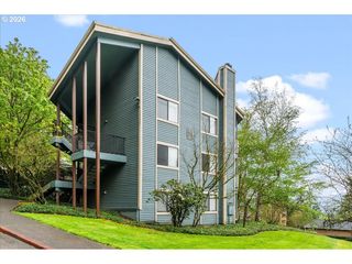 10160 Se Talbert St, Clackamas, OR 97015