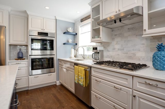 2 Worcester Ave, Bourne, MA 02553