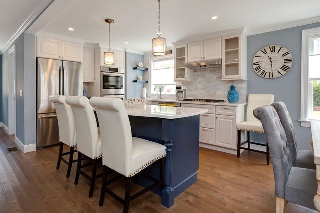 2 Worcester Ave, Bourne, MA 02553