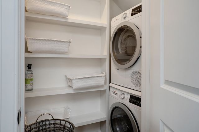 2 Worcester Ave, Bourne, MA 02553