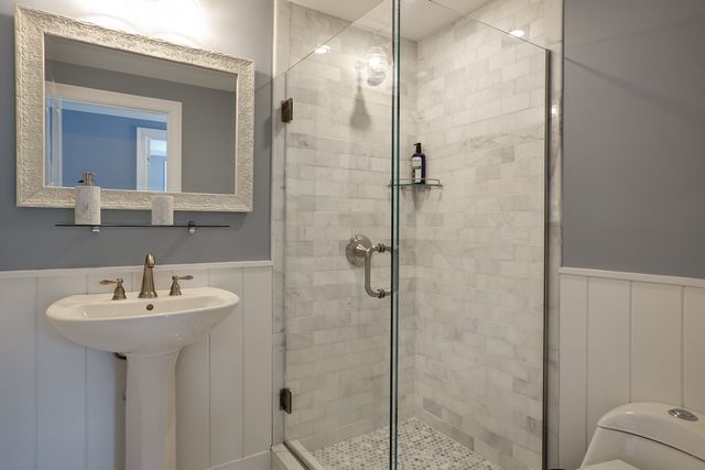 2 Worcester Ave, Bourne, MA 02553