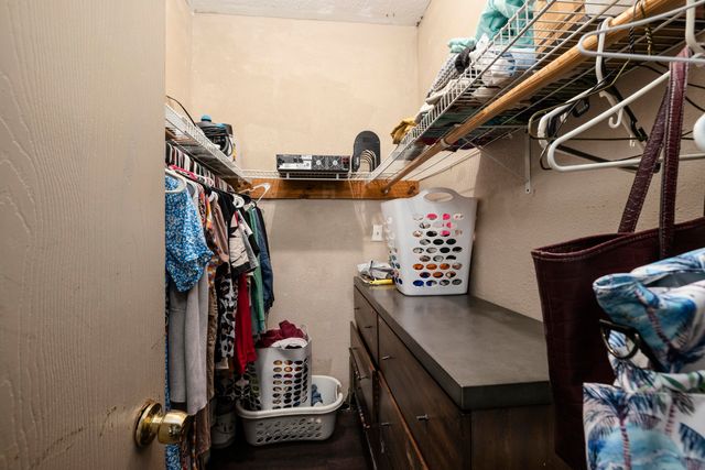 212 E Deanna Lane, Nixa, MO 65714