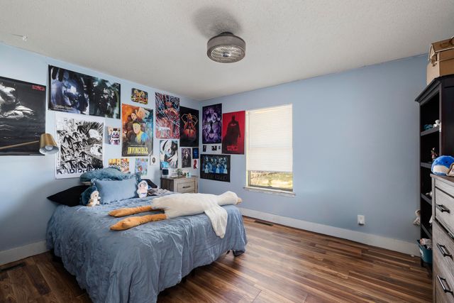 212 E Deanna Lane, Nixa, MO 65714