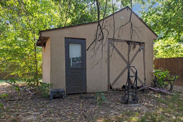 212 E Deanna Lane, Nixa, MO 65714