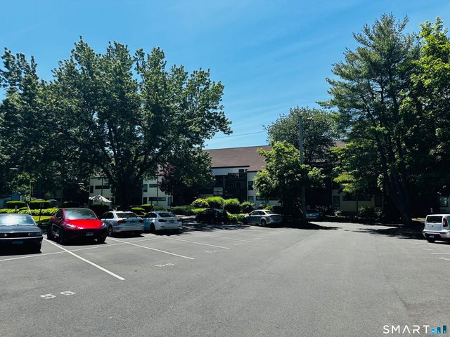 3699 Broadbridge Avenue 112, Stratford, CT 06614