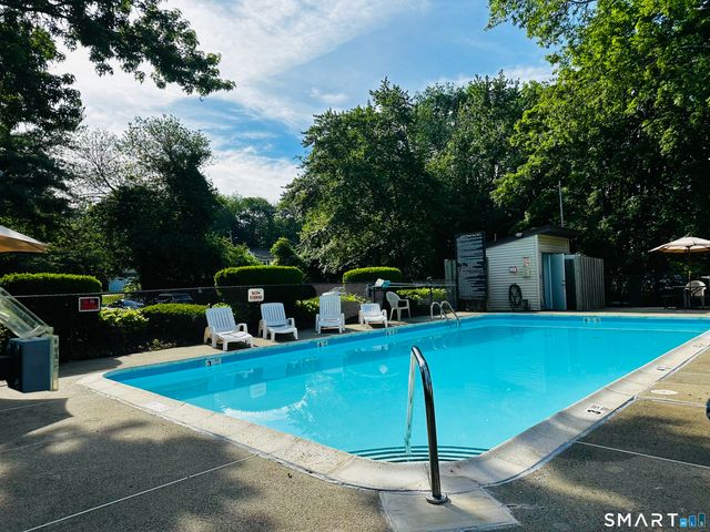 3699 Broadbridge Avenue 112, Stratford, CT 06614