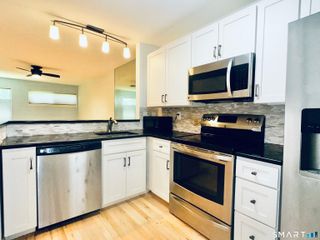 3699 Broadbridge Avenue 112, Stratford, CT 06614