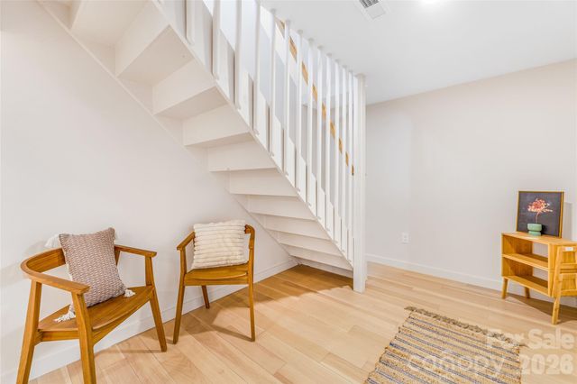 11 Clinton Street, Weaverville, NC 28787