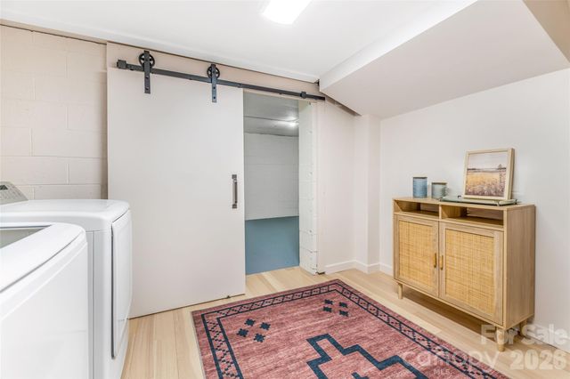 11 Clinton Street, Weaverville, NC 28787