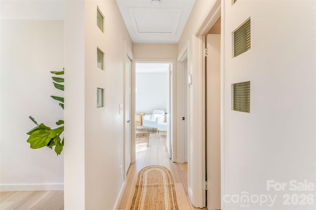 11 Clinton Street, Weaverville, NC 28787