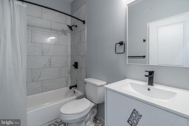 3625 SPRING GARDEN ST, Philadelphia, PA 19104