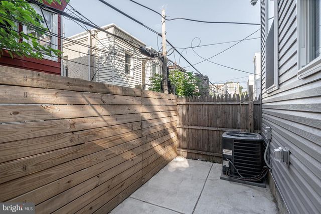 3625 SPRING GARDEN ST, Philadelphia, PA 19104