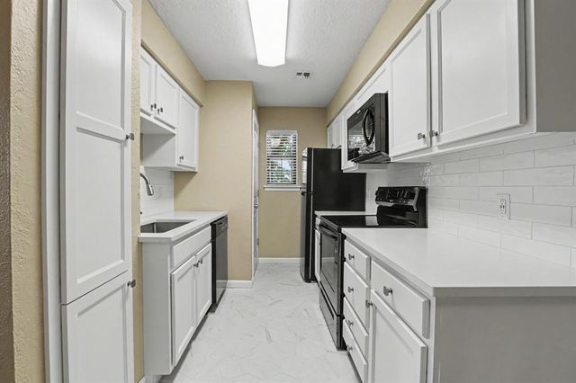 14307 N Pennsylvania Avenue 3H, Oklahoma City, OK 73134