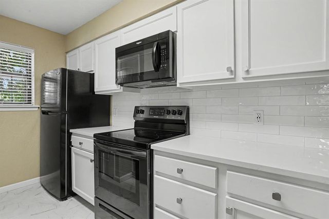 14307 N Pennsylvania Avenue 3H, Oklahoma City, OK 73134