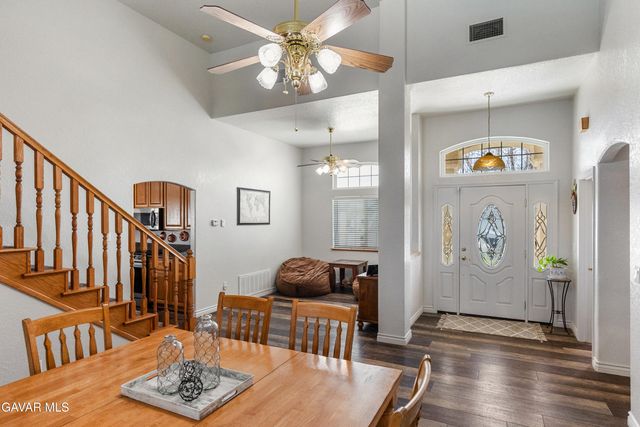 9612 Raymond Avenue, California City, CA 93505