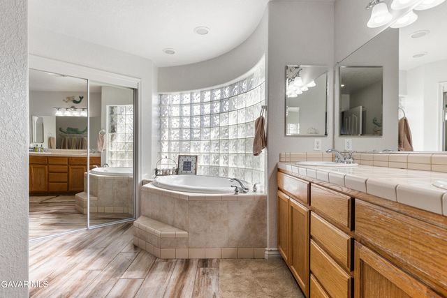 9612 Raymond Avenue, California City, CA 93505