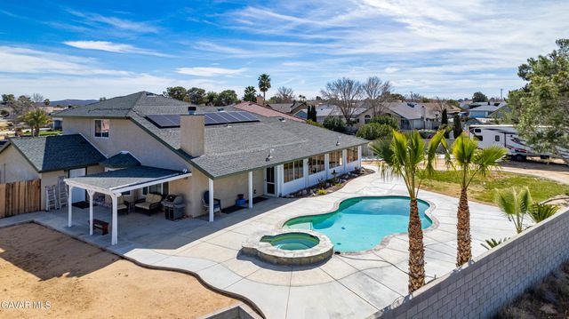 9612 Raymond Avenue, California City, CA 93505