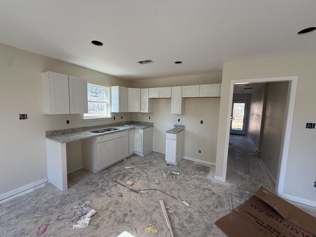 4570 NEWTON DR, Memphis, TN 38109