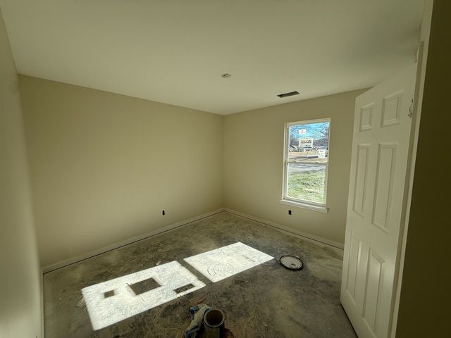 4570 NEWTON DR, Memphis, TN 38109