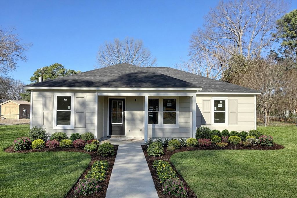 4570 NEWTON DR, Memphis, TN 38109