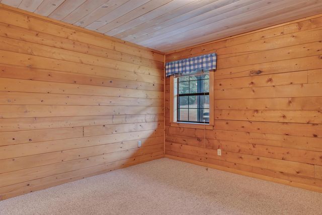 111 Oak Dr., Marshall, TX 75672