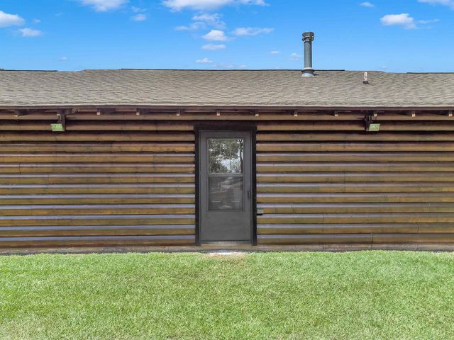 111 Oak Dr., Marshall, TX 75672