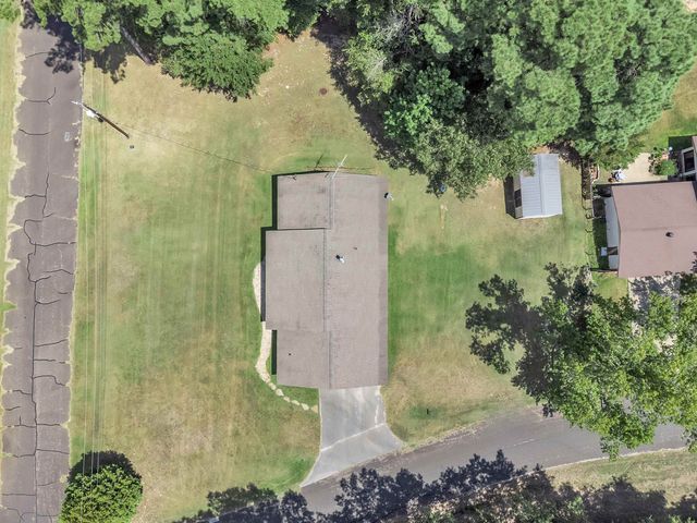 111 Oak Dr., Marshall, TX 75672