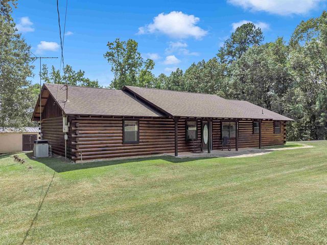 111 Oak Dr., Marshall, TX 75672