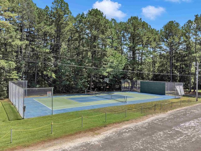 111 Oak Dr., Marshall, TX 75672