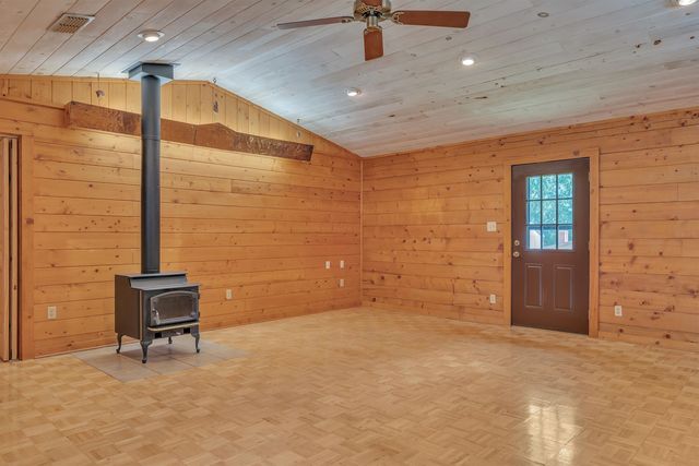 111 Oak Dr., Marshall, TX 75672