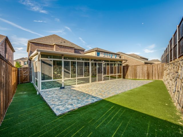 2353 Bella Court, Carrollton, TX 75010