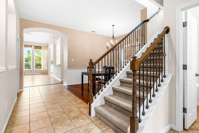 2705 Golden Gate PARK, Austin, TX 78732