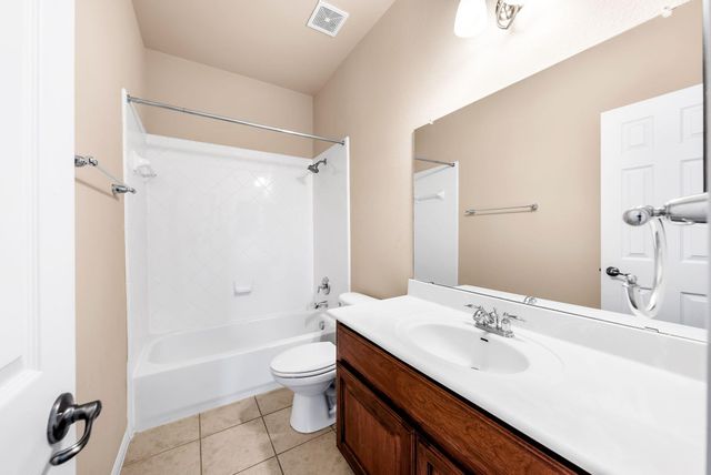 2705 Golden Gate PARK, Austin, TX 78732