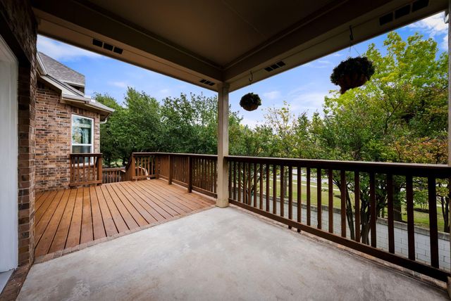 2705 Golden Gate PARK, Austin, TX 78732