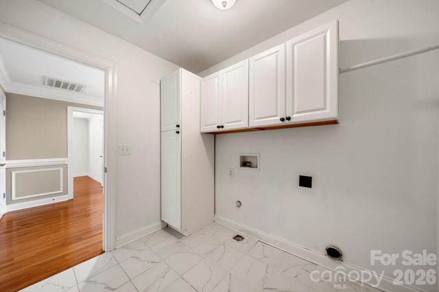 1416 Shade Tree Court, Matthews, NC 28104