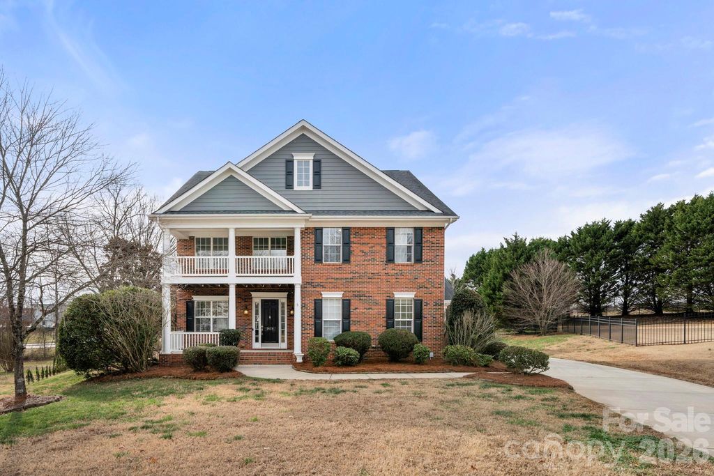 1416 Shade Tree Court, Matthews, NC 28104