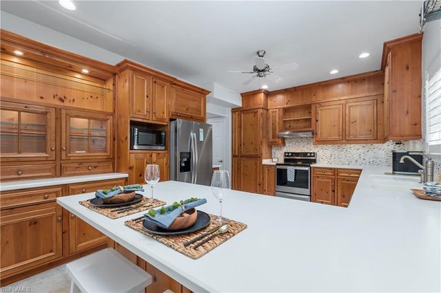 2240 16th AVE SW, Naples, FL 34117