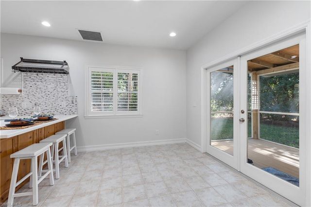 2240 16th AVE SW, Naples, FL 34117