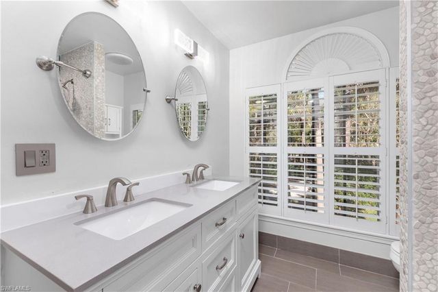 2240 16th AVE SW, Naples, FL 34117