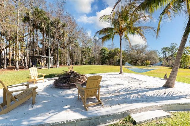 2240 16th AVE SW, Naples, FL 34117