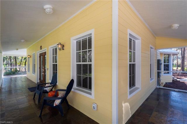 2240 16th AVE SW, Naples, FL 34117