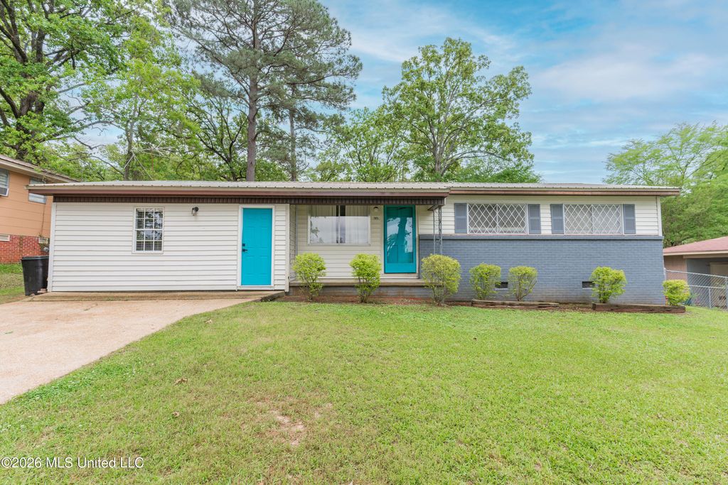 1905 Gloria Drive, Pearl, MS 39208